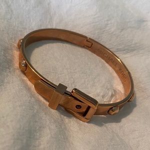 Michael Kors rose gold bangle